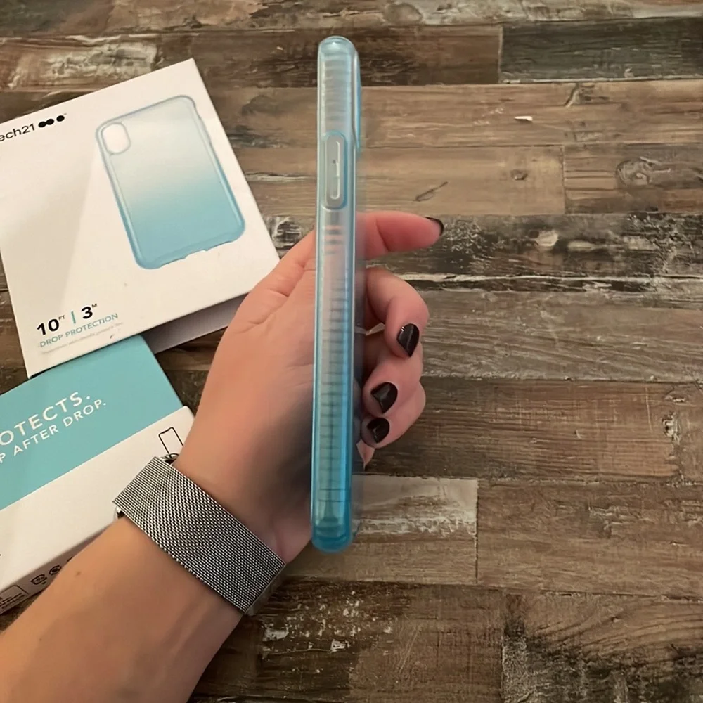 Tech21 iPhone XR Phone Case